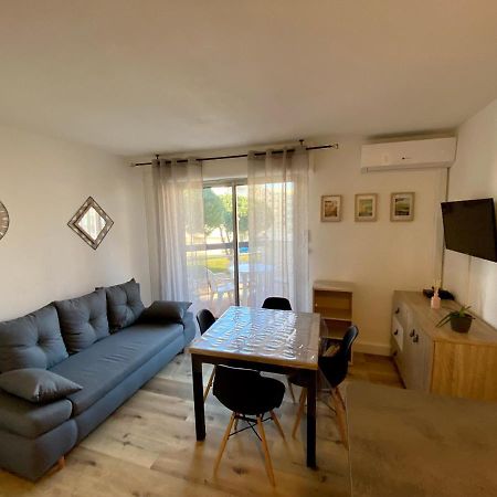 Studio En Bord De Marina Кане Экстерьер фото